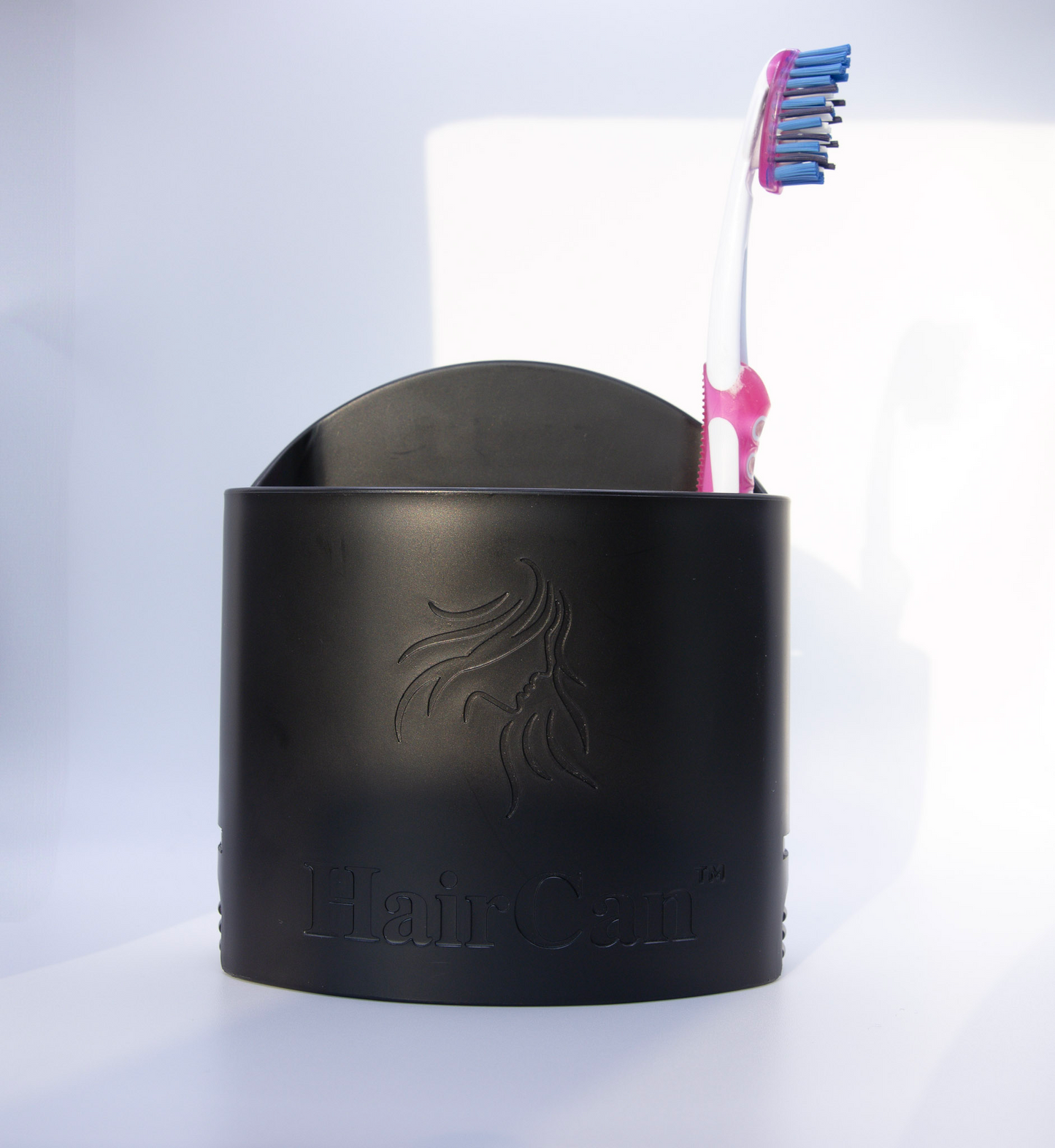 HairCan™ – The Chic Hair Storage Solution